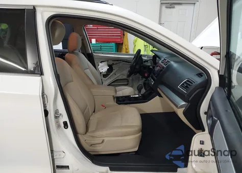 2017 Subaru Outback 2.5I Premium z USA, uszkodzony, nr VIN 4S4BSACC5H3266246